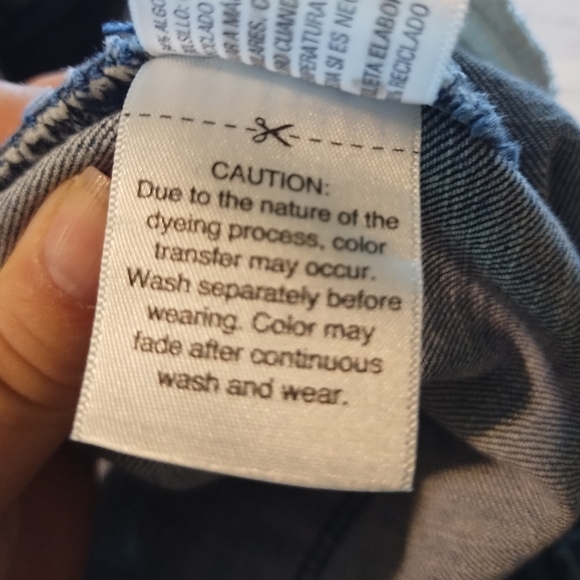 Universal Thread Skinny Jeans, Size 26WR, Medium Wash - Picture 7 of 7